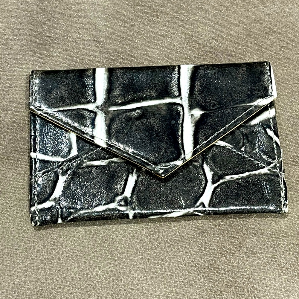 ELDELMAN Leather wallet.